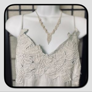 NWT Light Gray Summer Dress 🌼 with extras 🌻